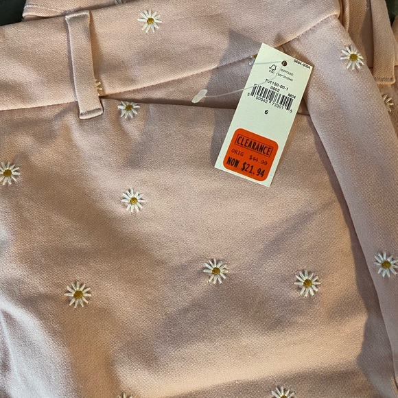 Old Navy Pixie Pants Sz 6 - Picture 2 of 4